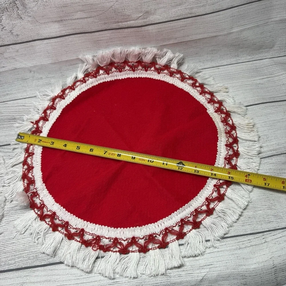 3 Vintage Christmas Doilies Centerpiece Granny Core Tassels Felt Round Doily